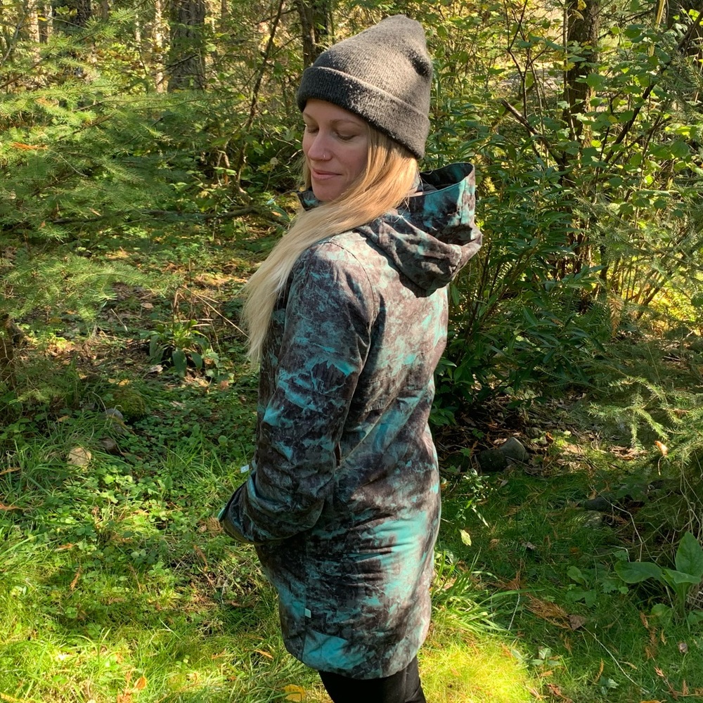 Burton snowboard jacket